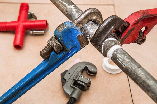 plumbing business tech tools