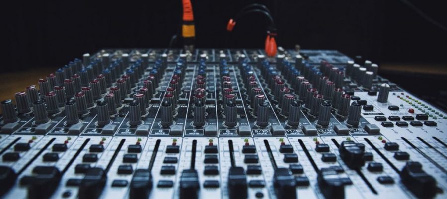 Entrepreneurship in Sound Production: Side Hustle Tips